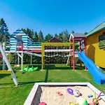 Hébergement de vacances Gemuetliches Holzferienhaus Mit Grill Und Garten By Interhome Rusinowo (Slawno)