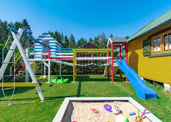 Semesterbostad Gemuetliches Holzferienhaus Mit Grill Und Garten By Interhome Rusinowo (Slawno)